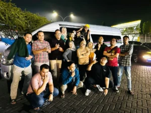 Rental Hiace Surabaya ke Malang & Batu: Solusi Liburan Keluarga dan Group Wisata